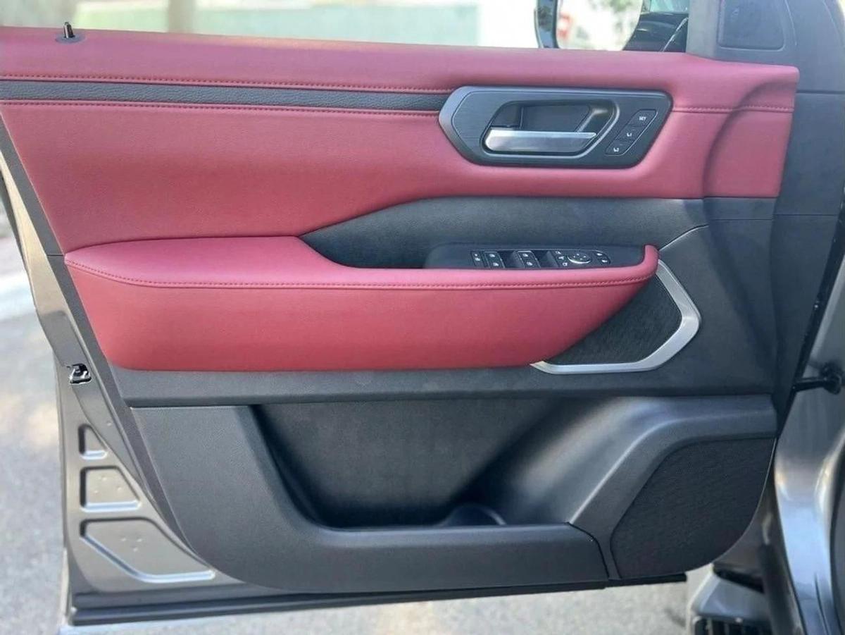 Nissan Patrol LE Platinum | EXPORT-12-12