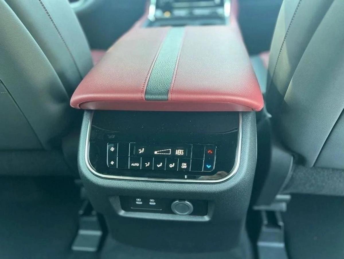 Nissan Patrol LE Platinum | EXPORT-7-7