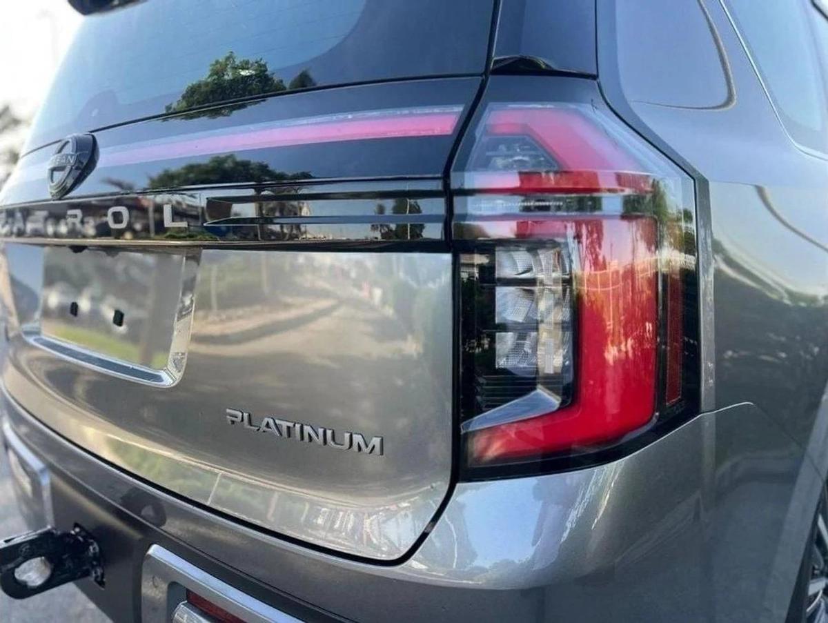 Nissan Patrol LE Platinum | EXPORT-10-10