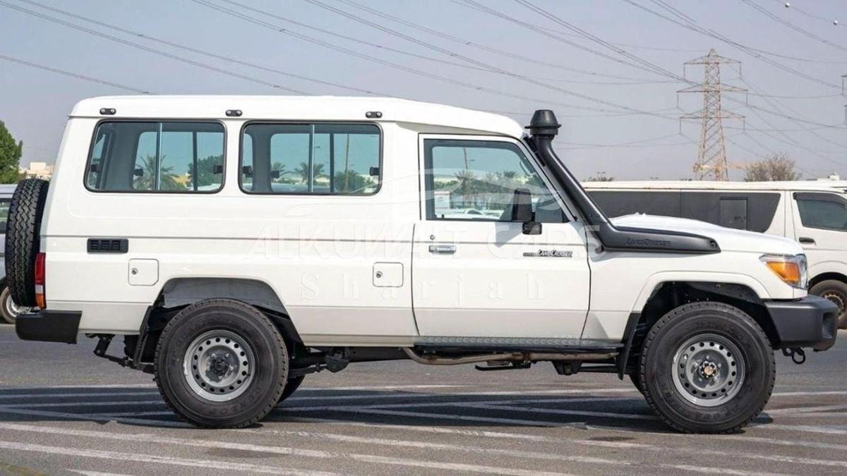 Toyota Land Cruiser 70 HARD TOP 3 DOORS 4.2L DIESEL 2024-5-5