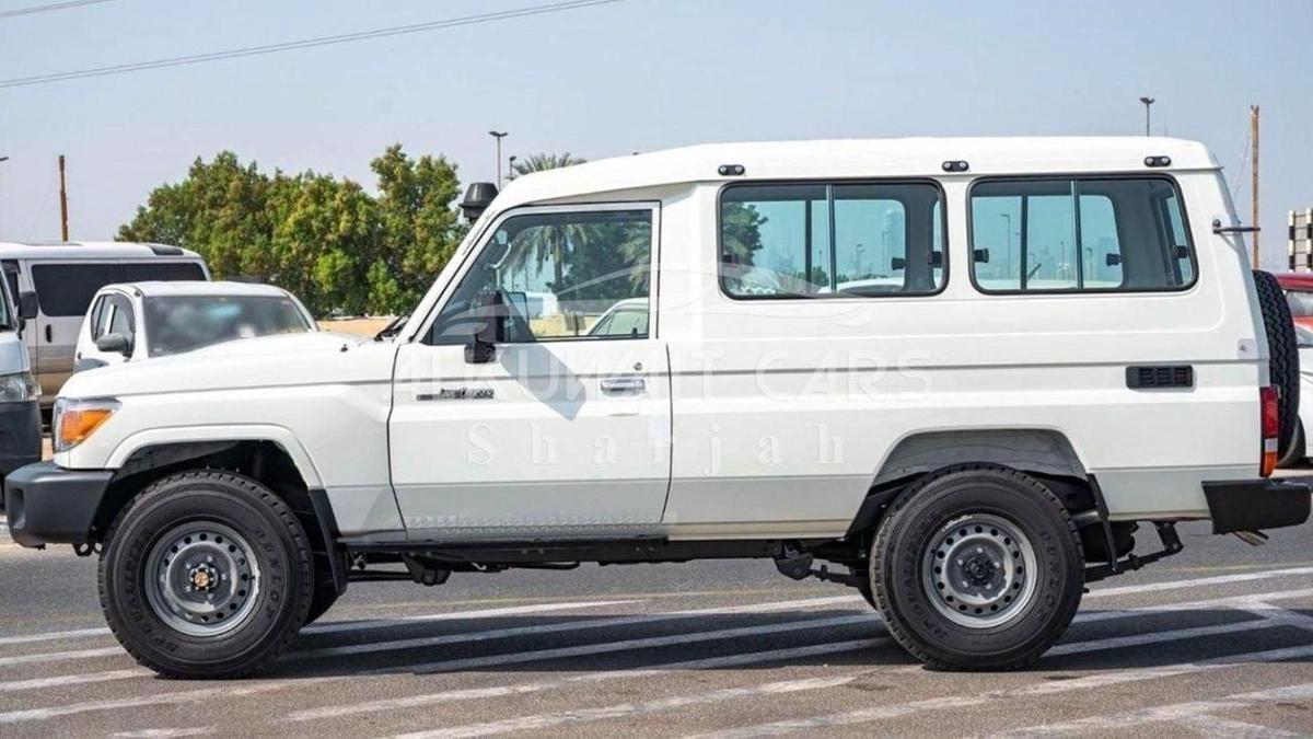 Toyota Land Cruiser 70 HARD TOP 3 DOORS 4.2L DIESEL 2024-7-7