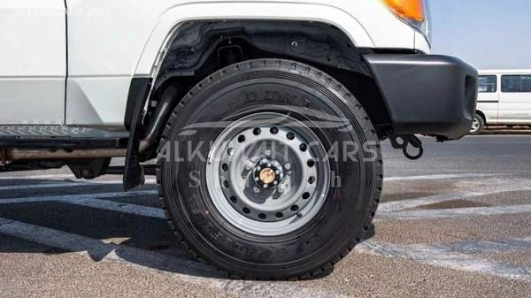 Toyota Land Cruiser 70 HARD TOP 3 DOORS 4.2L DIESEL 2024