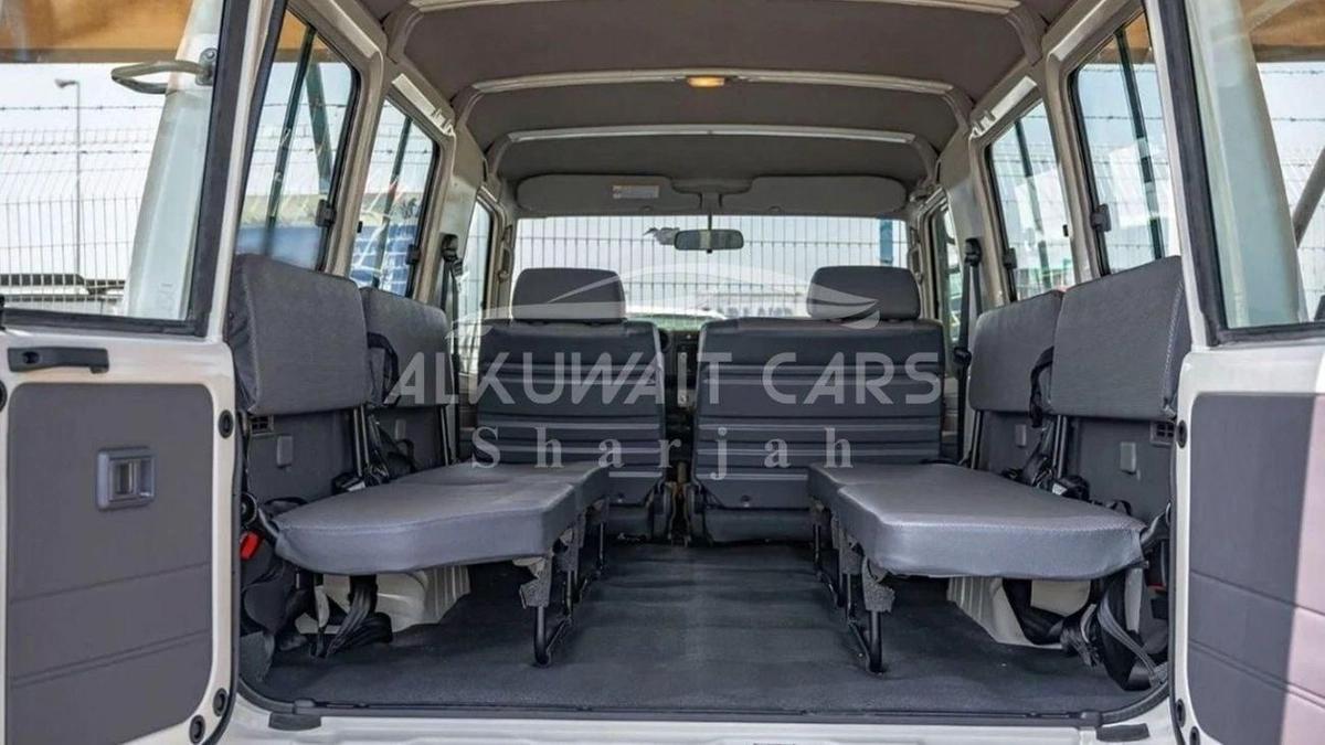 Toyota Land Cruiser 70 HARD TOP 3 DOORS 4.2L DIESEL 2024-15-15