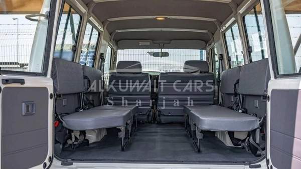 Toyota Land Cruiser 70 HARD TOP 3 DOORS 4.2L DIESEL 2024