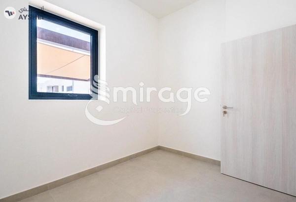 Townhouse for rent in Noya 1, Noya