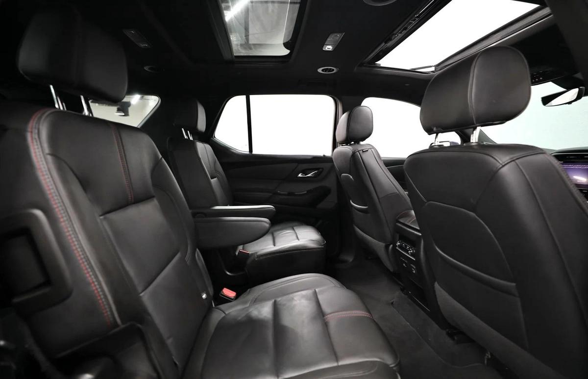 GCC | Traverse | 7 Seater | AED 1150 monthly | Free Insurance and Registration-1-1