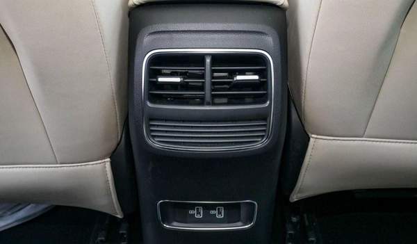 MG RX5 Brand New MG RX5 Plus Deluxe FOR EXPORT A/T | Petrol | Black/Beige | N-RX5-DEL-1.5-25|