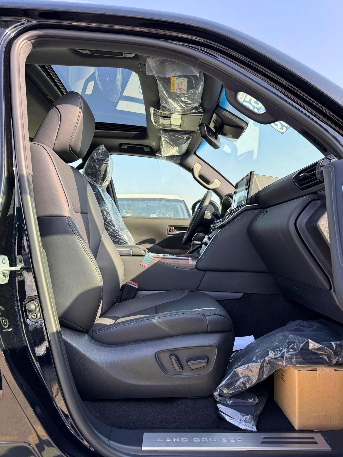 Toyota Land Cruiser GXR 4.0L Full Option | Digital Meter | SUNROOF | CODE# GXR41H-7-7