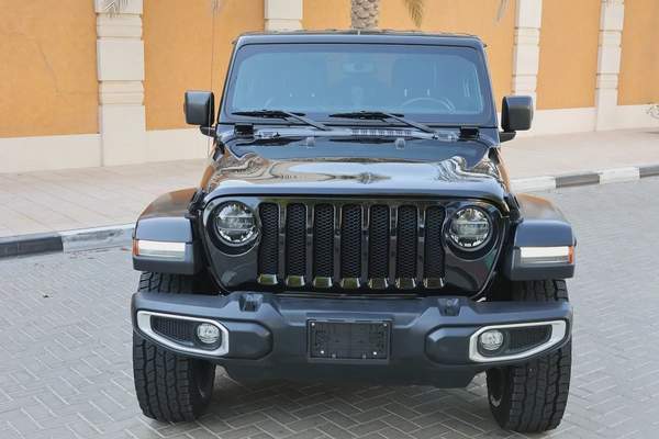 Jeep Wrangler Unlimited-SAHARA-2021-60000KM-GCC SPECS under warranty