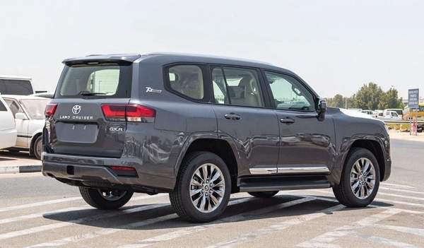 Toyota Land Cruiser Toyota Land Cruiser GXR 3.5P AT MY2025– Grey