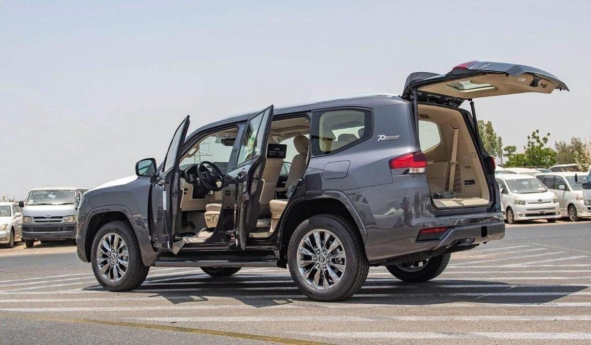 Toyota Land Cruiser Toyota Land Cruiser GXR 3.5P AT MY2025– Grey-7-7