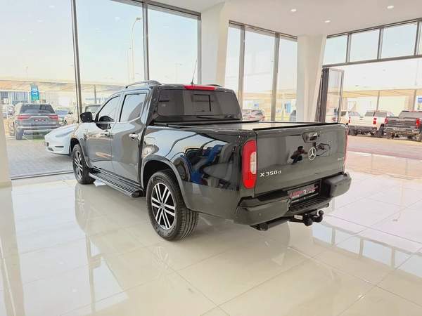 مرسيدس X350 d بيك اب اسود / اسود مواصفات اروبية Mercedes-Benz X Class X 350 d 2020 - European Specs