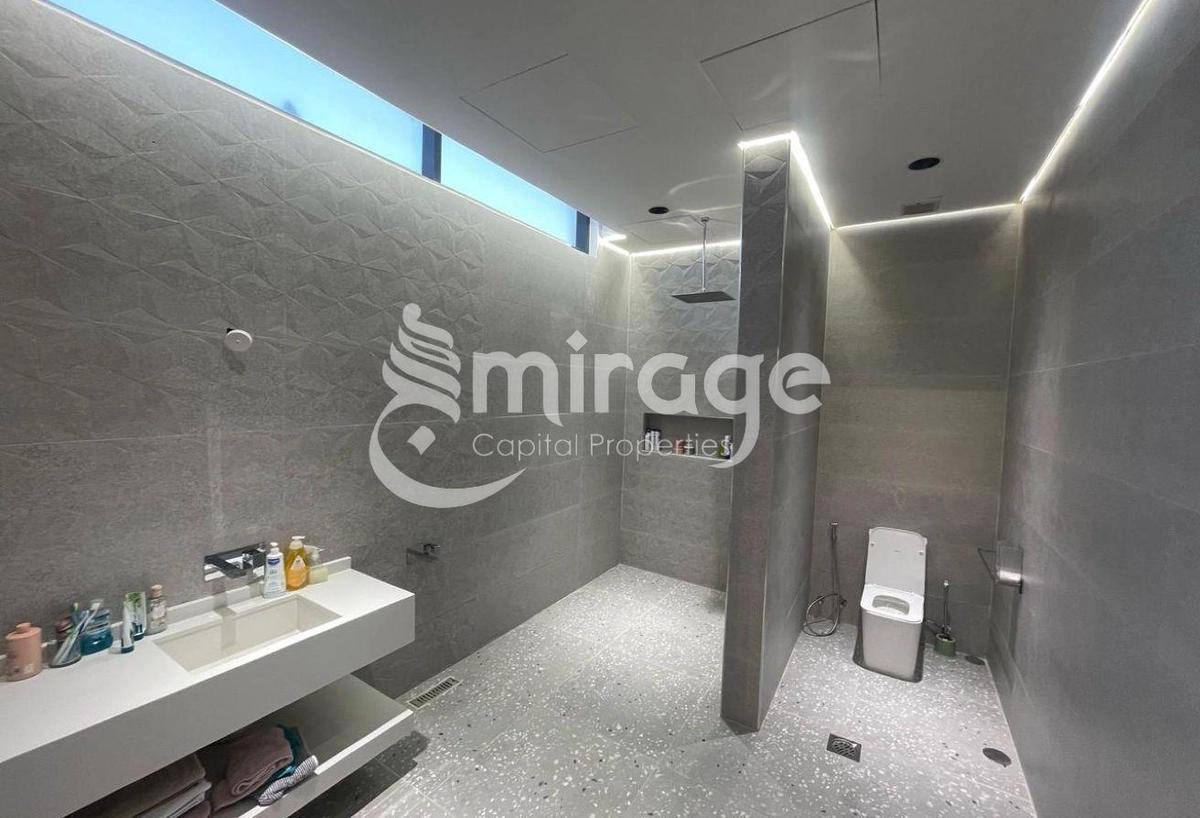 Corner Villa | Huge Plot | Commercial 8BR-0-landscape