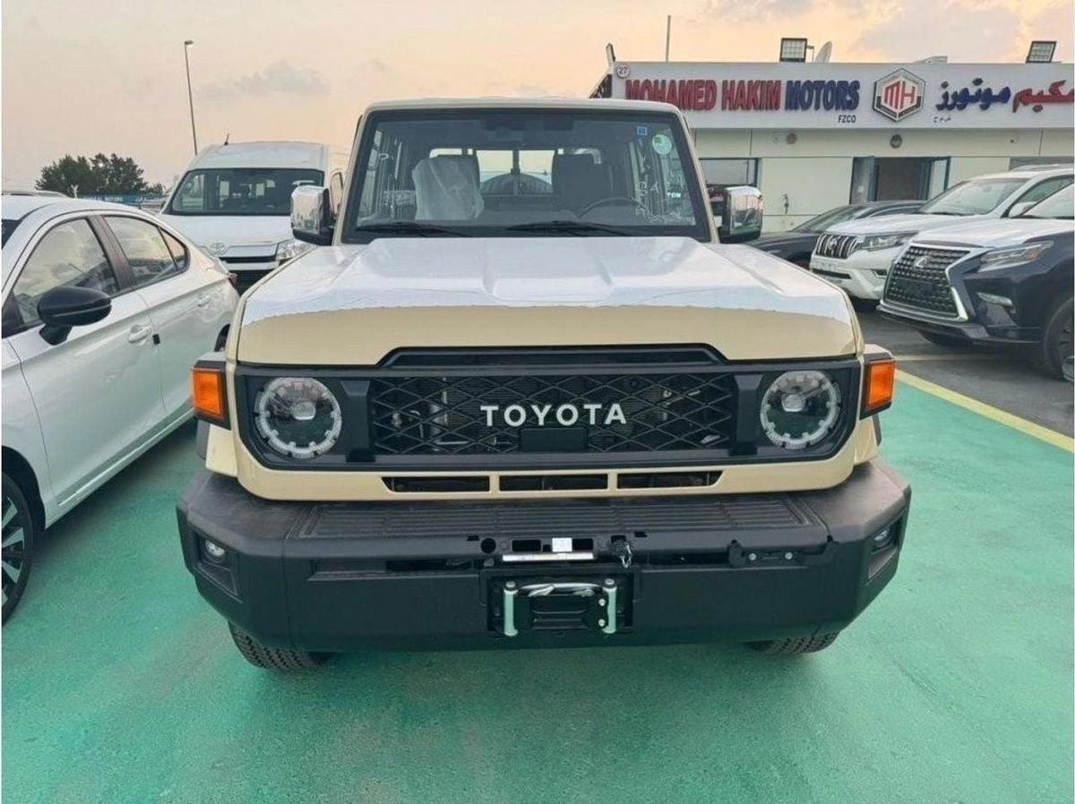 Toyota Land Cruiser Pick Up 2.8L DIESEL AUTOMATIC DOUBLE CABIN FULL OPTION 2024 GCC-0-0