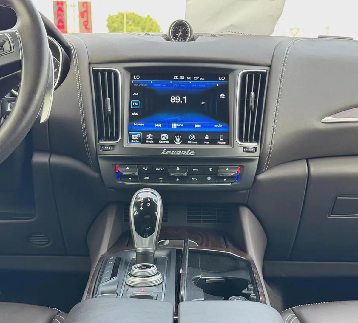 MASERATI LEVENTE | BROWN INTERIOR | 2017 | ONLY : 26362 KM | JAPAN IMPORT | CLEAN TITLE-12-12