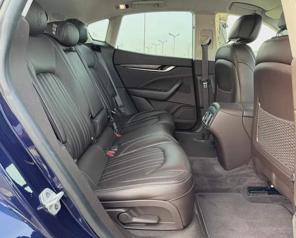 MASERATI LEVENTE | BROWN INTERIOR | 2017 | ONLY : 26362 KM | JAPAN IMPORT | CLEAN TITLE