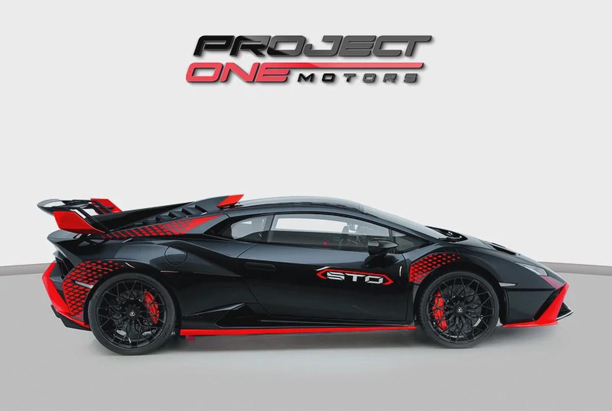 2021 LAMBORGHINI HURACAN STO-2-2