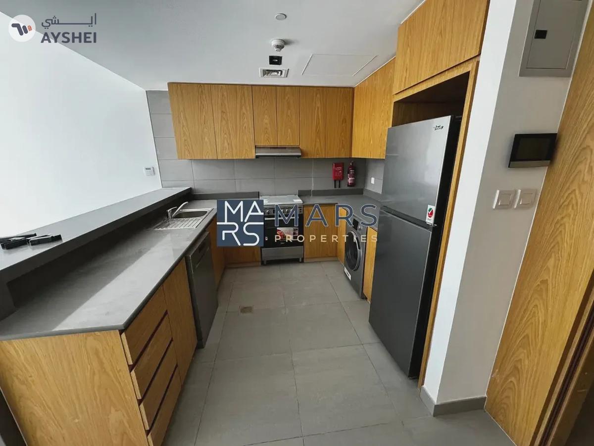 Luxurious one bedroom with a huge terrace and all facilities in community available in 50k.-1-1