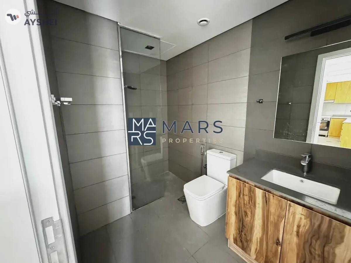 Luxurious one bedroom with a huge terrace and all facilities in community available in 50k.-9-9