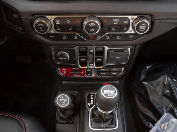 Jeep Wrangler EXPORT PRICE - Rubicon 2.0T - Anvil Clear Coat