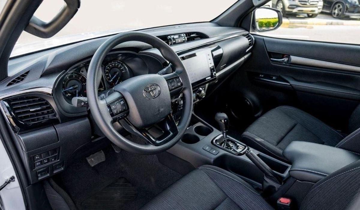 Toyota Hilux HILUX ADVENTURE 2.8L DIESEL 2024-11-11
