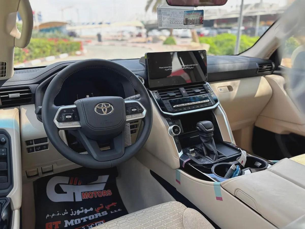 2026 Toyota Land Cruiser GXR - GCC Specs - Brand New!-11-11