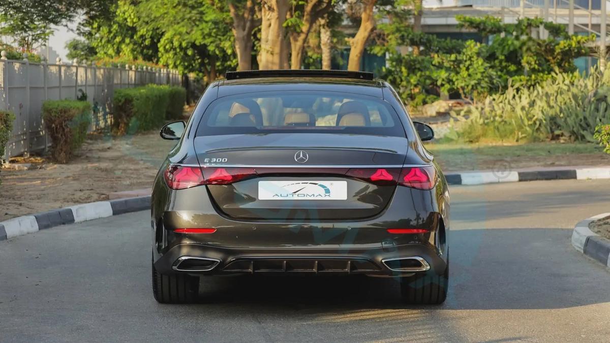 ( Eid al-Adha Offer ) 2026 Mercedes-Benz E 300 AMG 2.0T RWD GCC 0Km With 2 Years Warranty-5-5