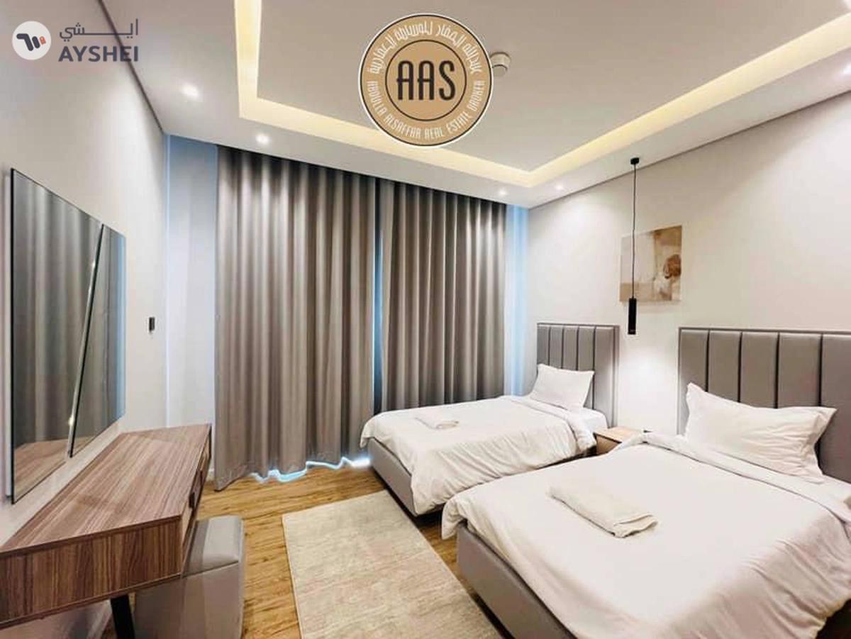 Luxury Living || Prime Location || 2 Bedroom Hall || In 3.1M Only-4-4