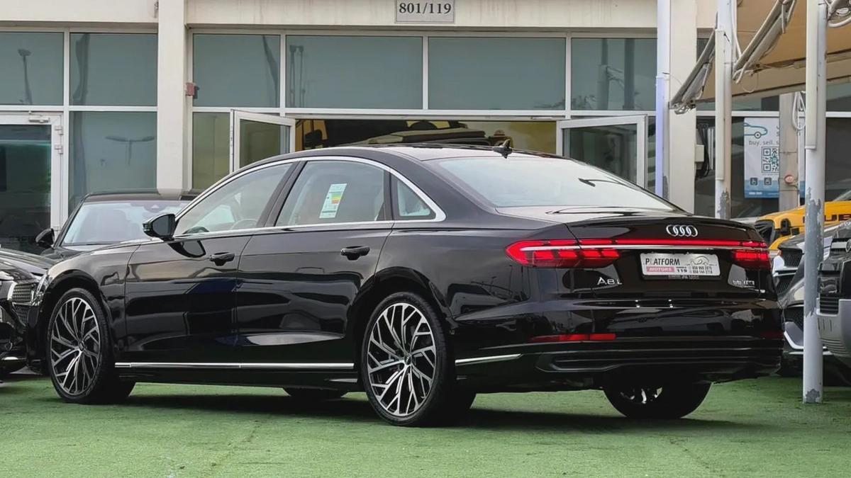 اودي A8L موديل ٢٠٢٦ خليجي تحت الضمان2026 Audi A8L quattro - GCC Specs - Brand New-5-5