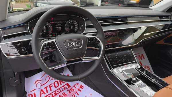 اودي A8L موديل ٢٠٢٦ خليجي تحت الضمان2026 Audi A8L quattro - GCC Specs - Brand New