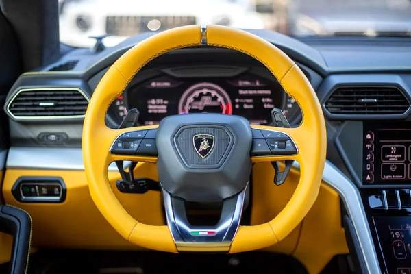 LAMBORGHINI URUS | 2019 | 46,672km| UNDER WARRANTY