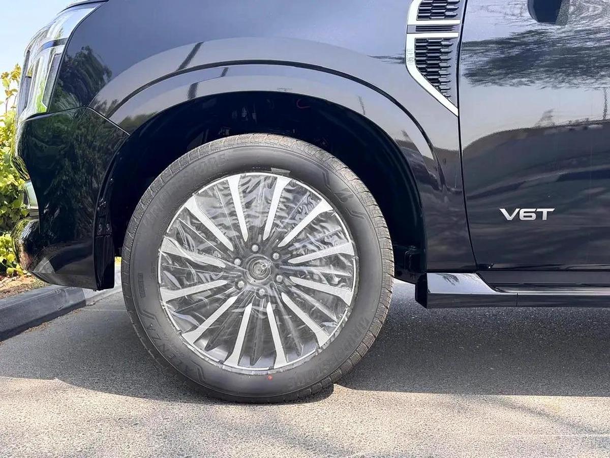 NISSAN PATROL LE PLATINUM 2026-8-8