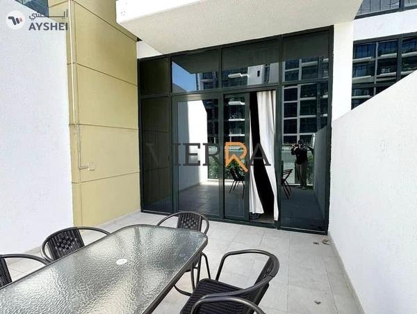 Spacious | Vacant | Prime Location l Perfect View