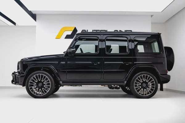 2025 MERCEDES BENZ G63 AMG. GCC | FULL CARBON | DOUBLE NIGHT PACKAGE | OBSIDIAN BLACK