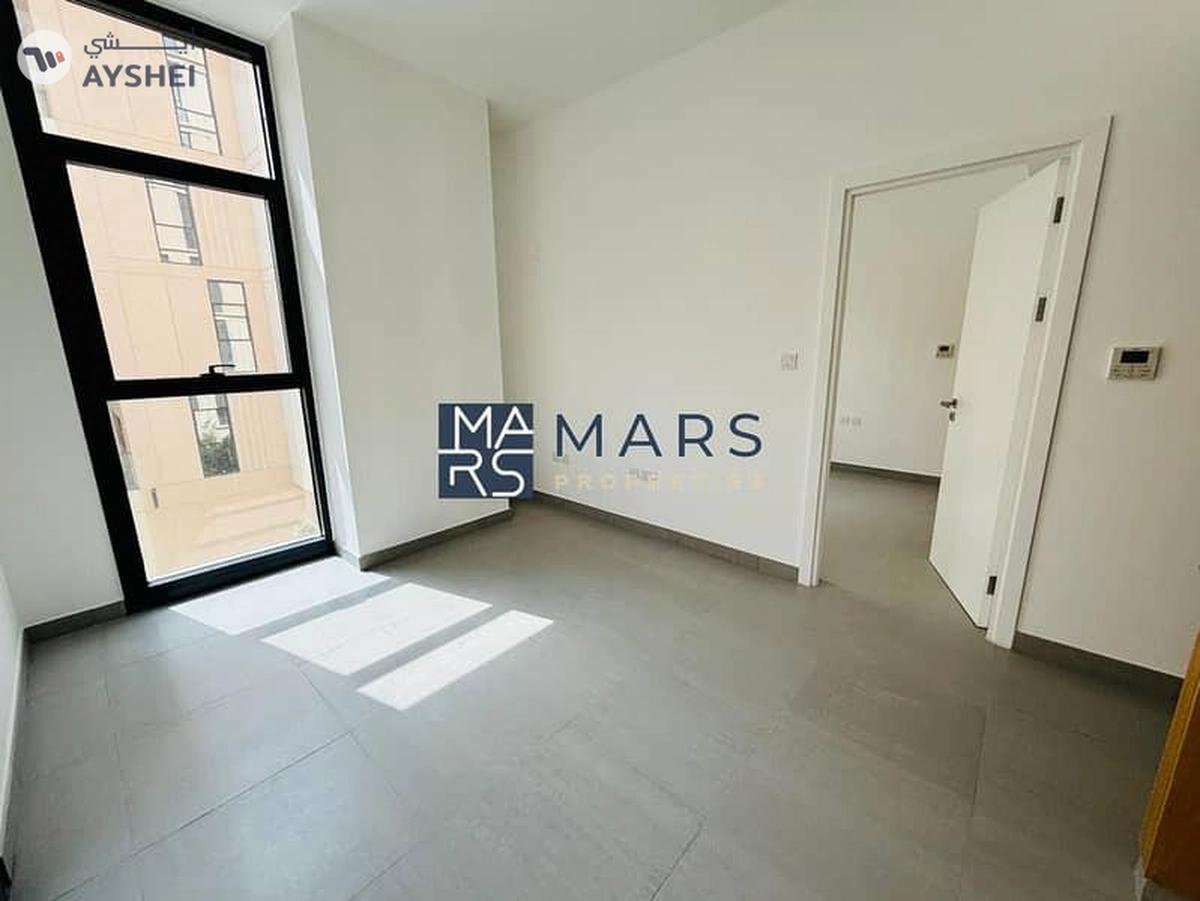 Bright and Airy 1BHK Corner Unit-8-8