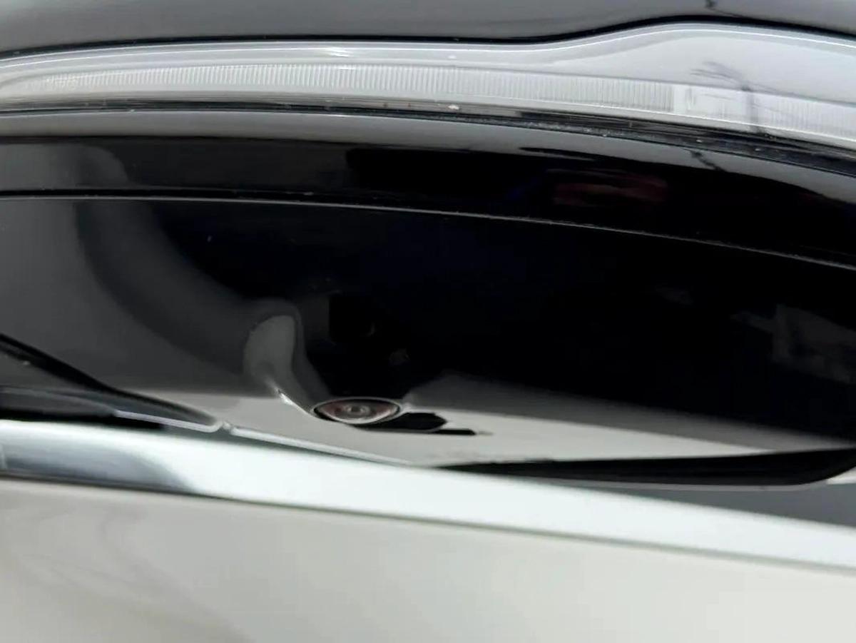 Mercedes-Benz E-Class E 400 4MATIC 2022 - Korean Specs-3-3