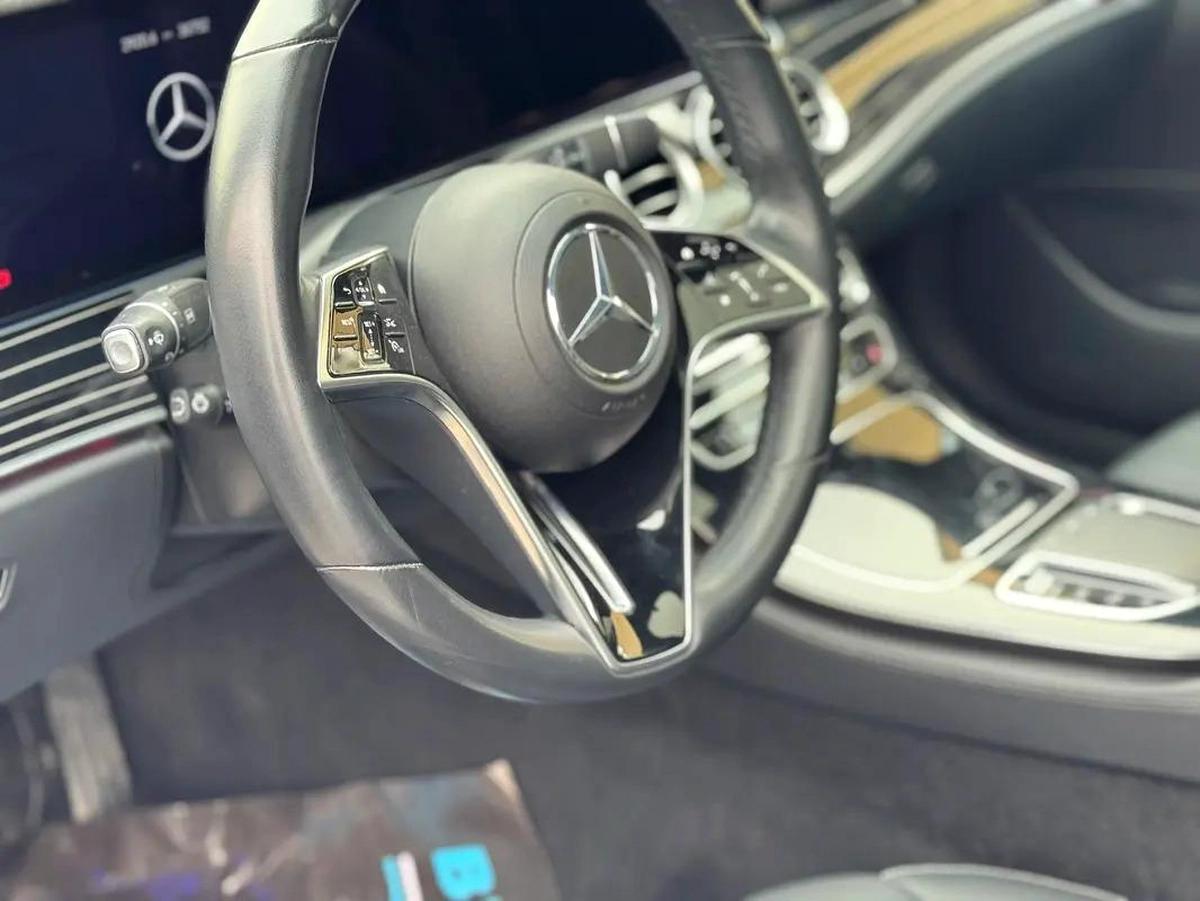 Mercedes-Benz E-Class E 400 4MATIC 2022 - Korean Specs-11-11