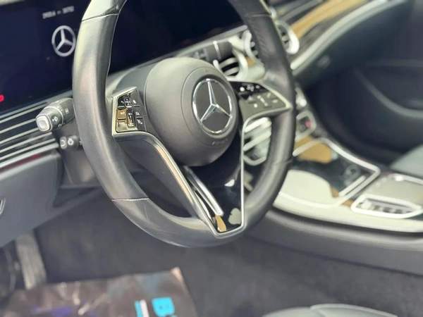 Mercedes-Benz E-Class E 400 4MATIC 2022 - Korean Specs