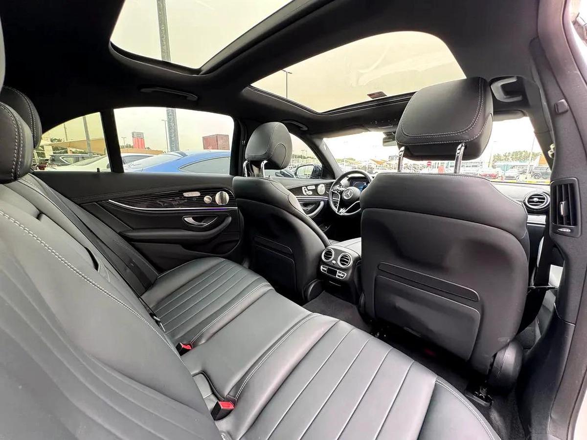 Mercedes-Benz E-Class E 400 4MATIC 2022 - Korean Specs-7-7
