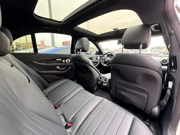 Mercedes-Benz E-Class E 400 4MATIC 2022 - Korean Specs
