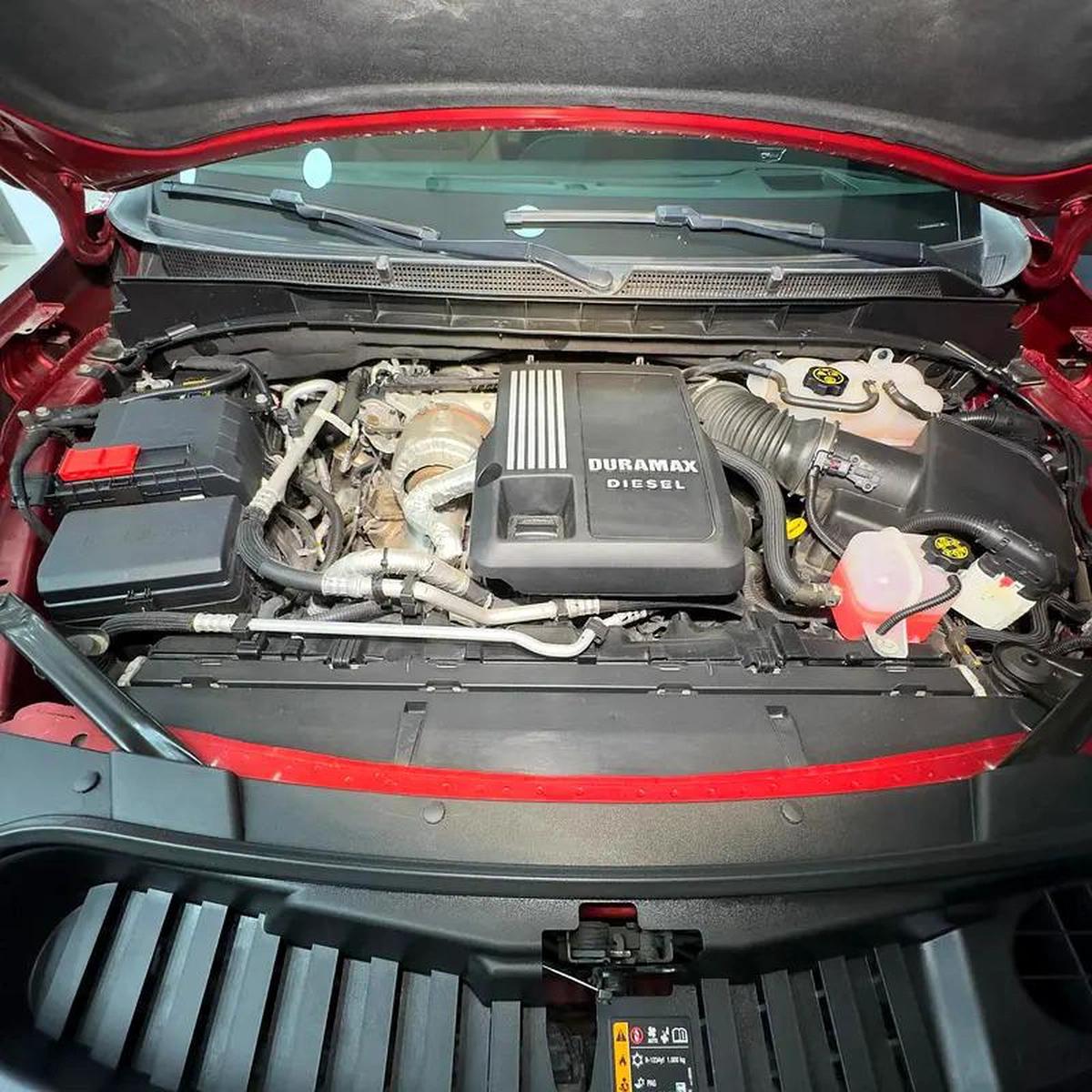 Cadillac Escalade Sport-9-9