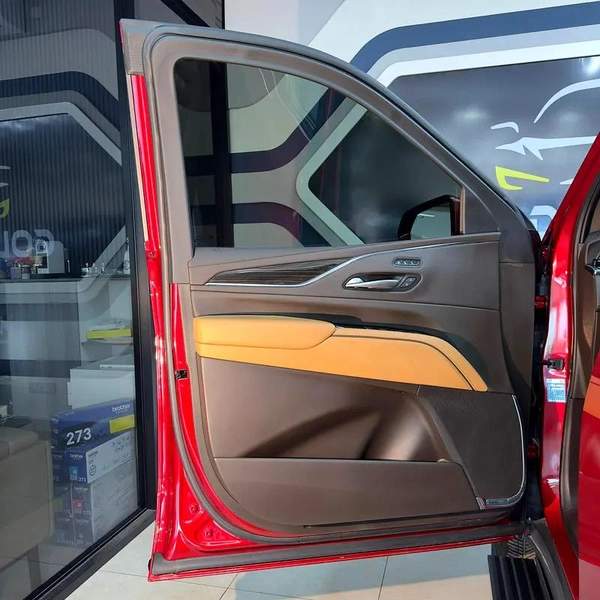 Cadillac Escalade Sport