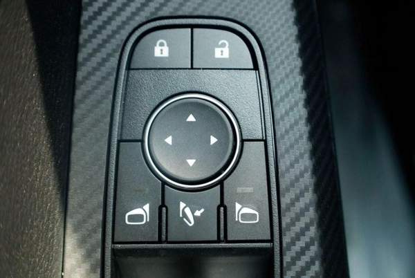 Mitsubishi Outlander OUTLANDER 2.5L