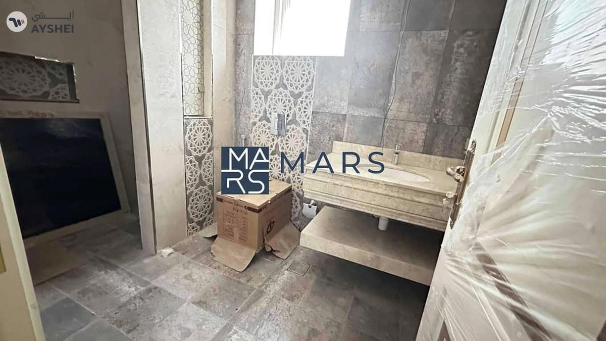 π Luxurious 5-Bedroom Villa for Sale in Hoshi, Sharjah | AED 4,800,000 π-17-17