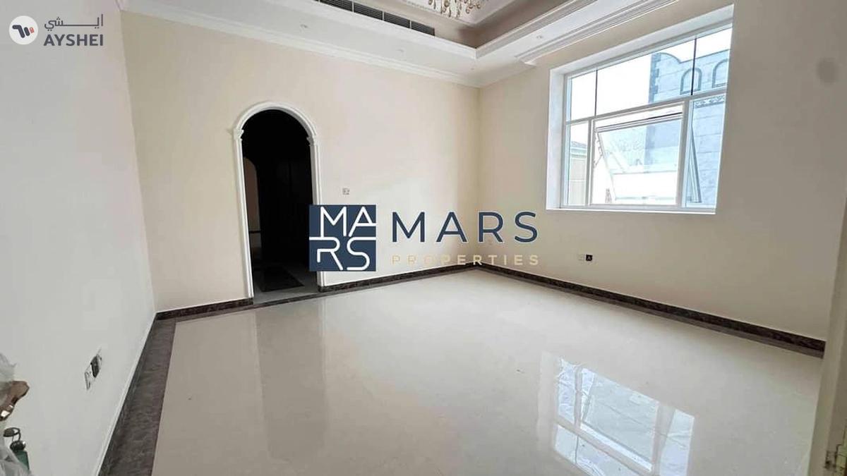 π Luxurious 5-Bedroom Villa for Sale in Hoshi, Sharjah | AED 4,800,000 π-19-19