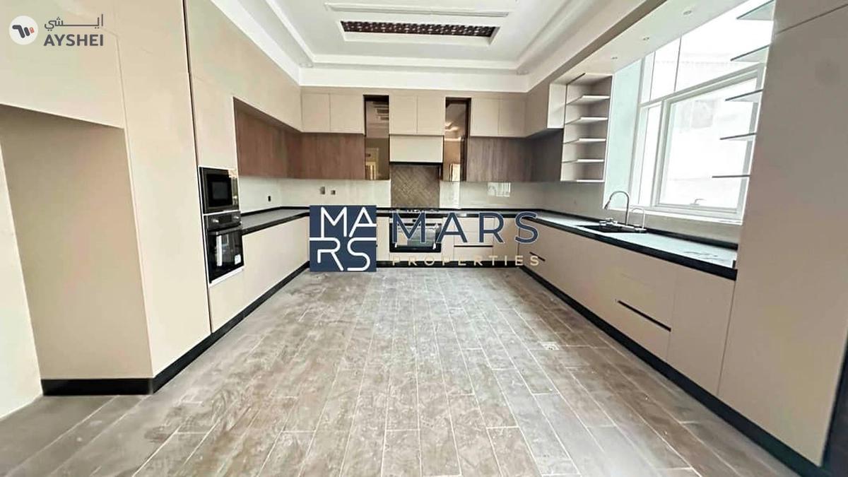 π Luxurious 5-Bedroom Villa for Sale in Hoshi, Sharjah | AED 4,800,000 π-6-6
