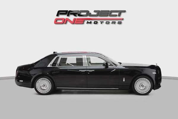 2026 ROLLS-ROYCE PHANTOM EWB WITH WARRANTY AND SERVICE CONTRACT