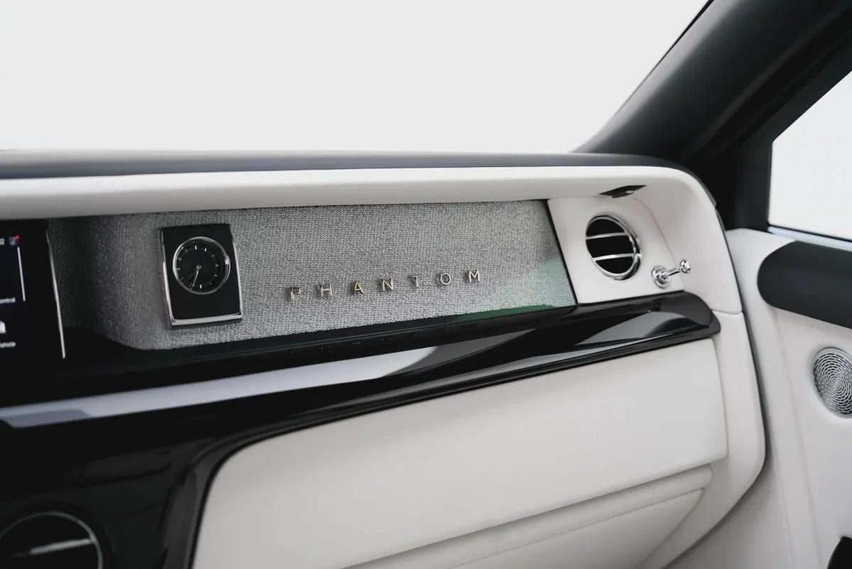 2026 ROLLS-ROYCE PHANTOM EWB WITH WARRANTY AND SERVICE CONTRACT-8-8
