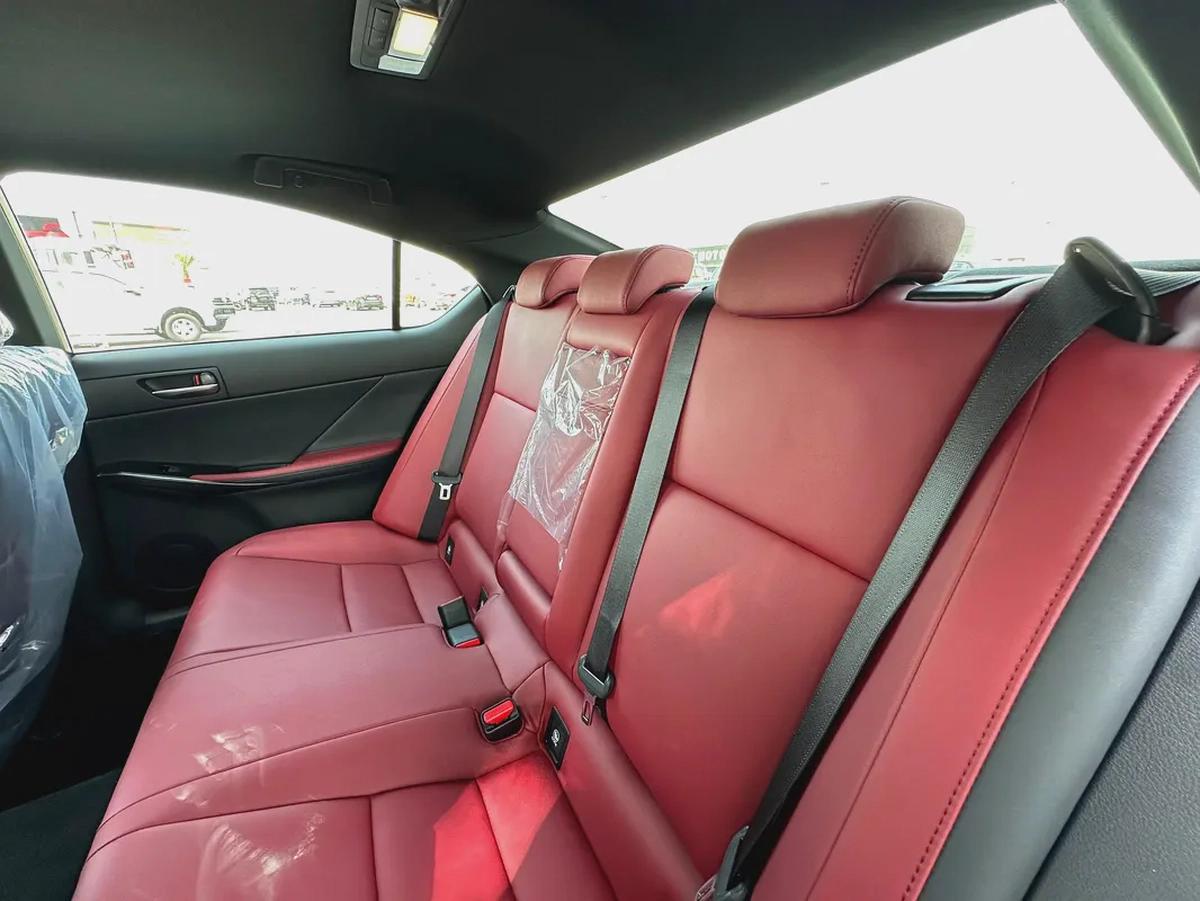 2025 Lexus IS 300 - GCC Specs - Brand New-9-9