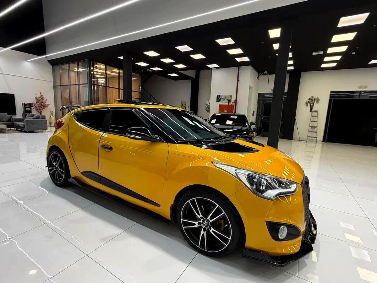 Hyundai Veloster GLS 2017, GCC Specs-1-1